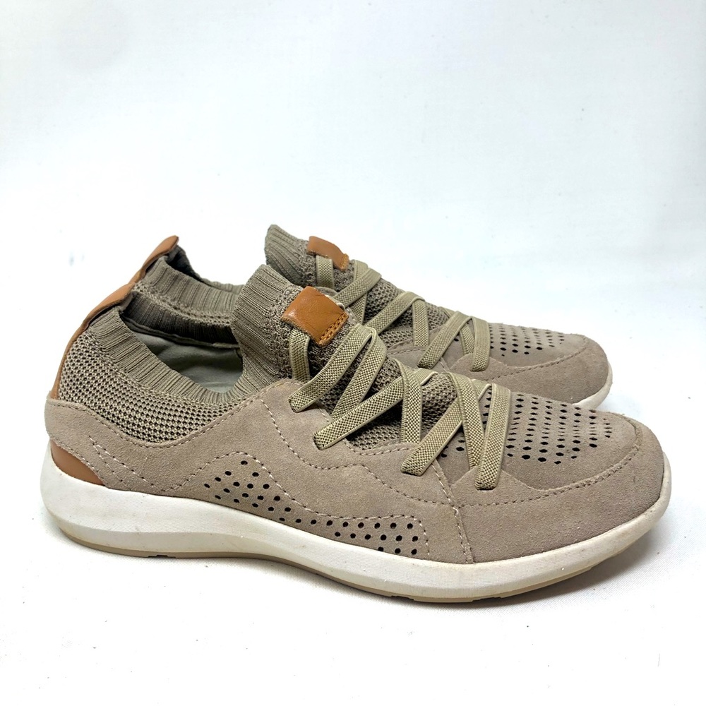 3 for $25 Earth Taupe/Tan Walking Comfort Sneakers Sz 6